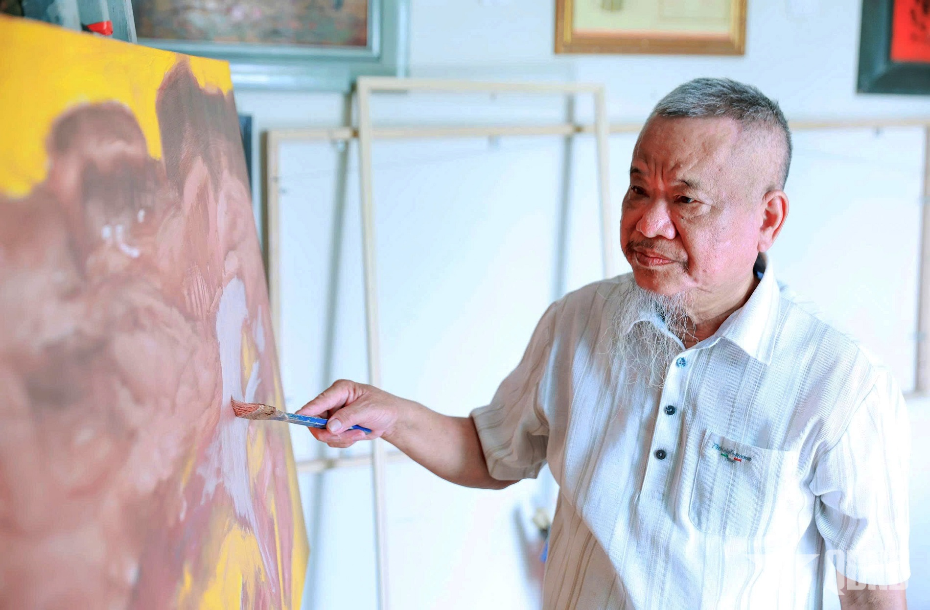 Đề tài Lực lượng vũ trang qua tranh vẽ của họa sĩ Lưu Quang Lâm