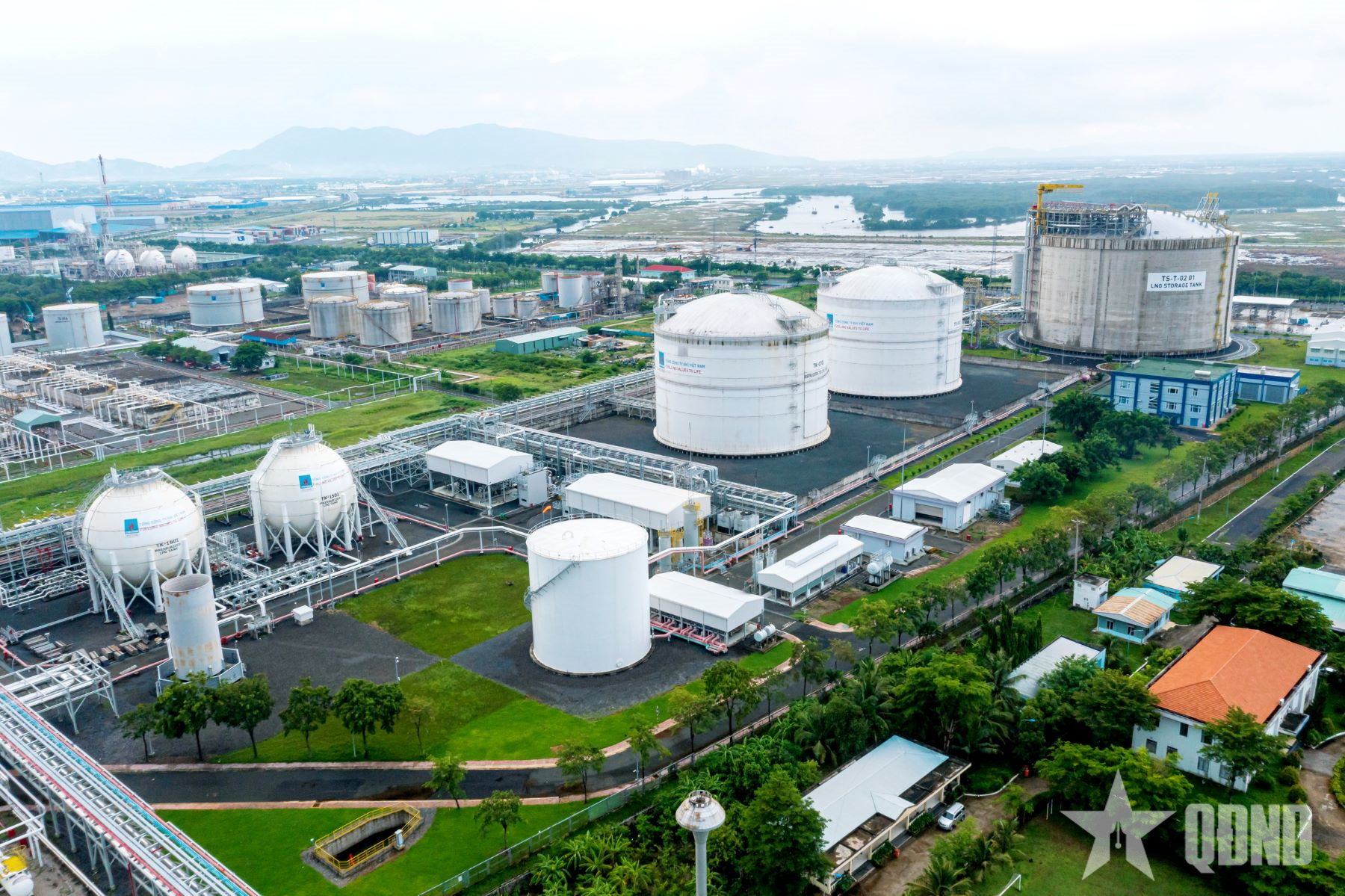 Petrovietnam - Vai trò trọng yếu và cơ hội, thách thức mới

