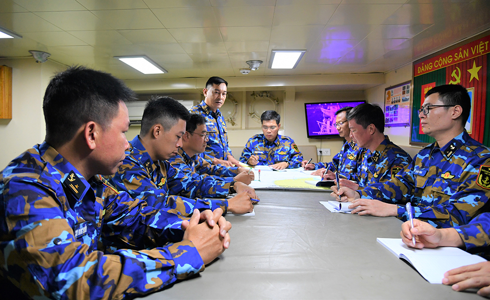 Tàu 09, Lữ đoàn 171 đến đảo Batam, Indonesia chuẩn bị tham gia diễn tập hàng hải ASEAN - Hoa Kỳ lần thứ 2