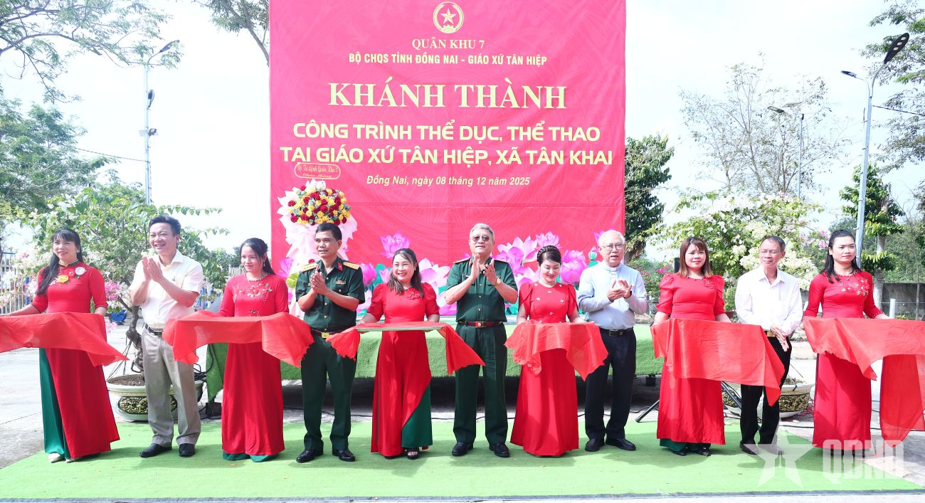 Khánh thành, bàn giao công trình thể dục - thể thao tặng Giáo xứ Tân Hiệp