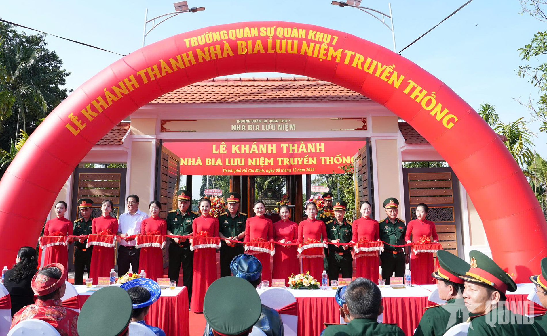 Trường Quân sự Quân khu 7 khánh thành công trình Nhà bia lưu niệm truyền thống