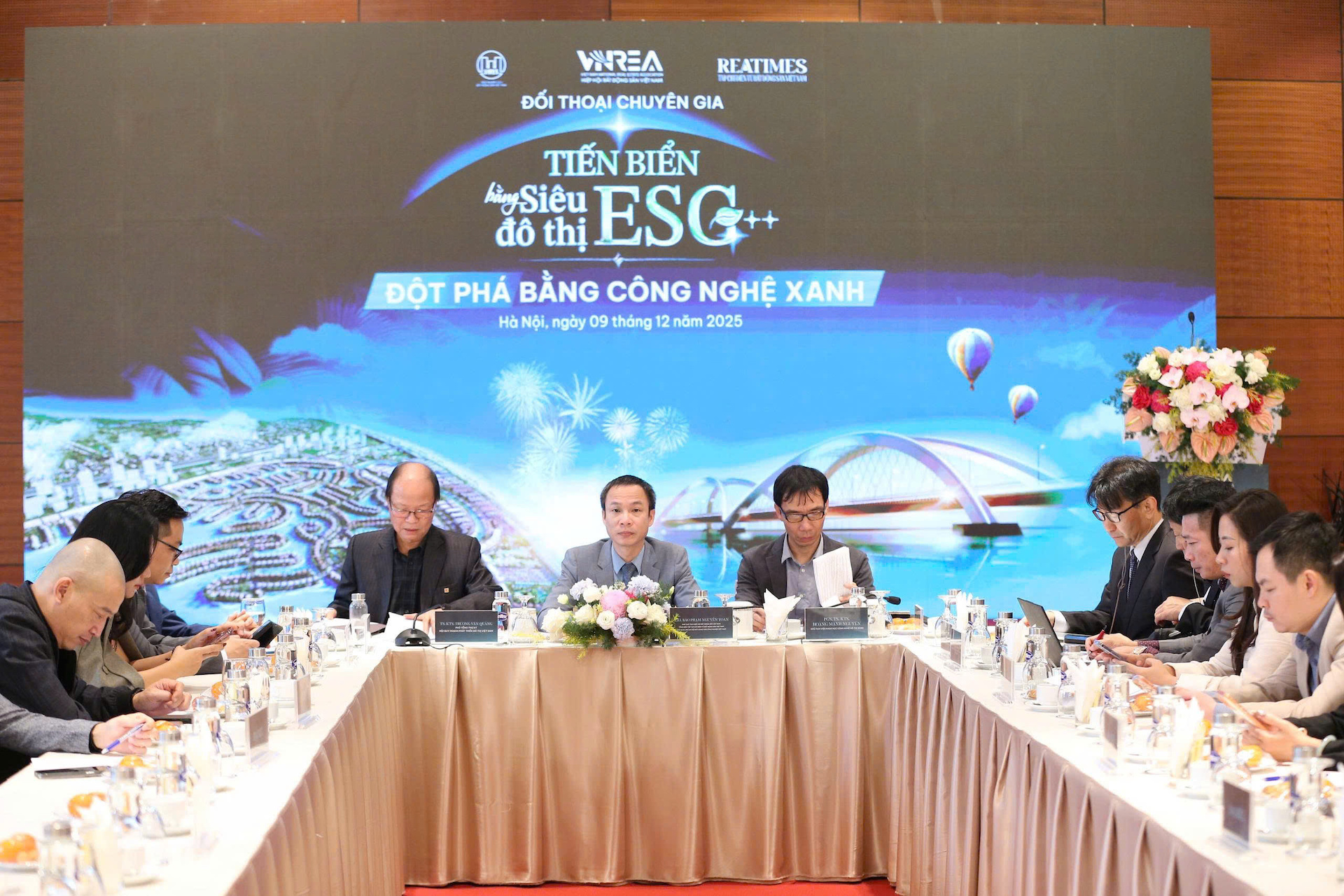 Đô thị tiến biển cần dựa trên khoa học công nghệ, quy hoạch, quản trị môi trường