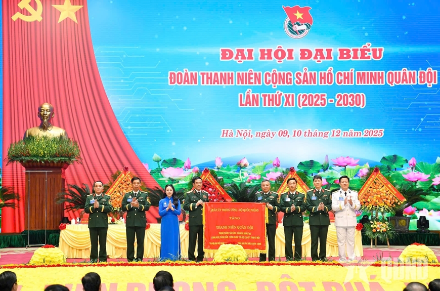 Đại tướng Phan Văn Giang dự, chỉ đạo Đại hội đại biểu Đoàn TNCS Hồ Chí Minh Quân đội lần thứ XI