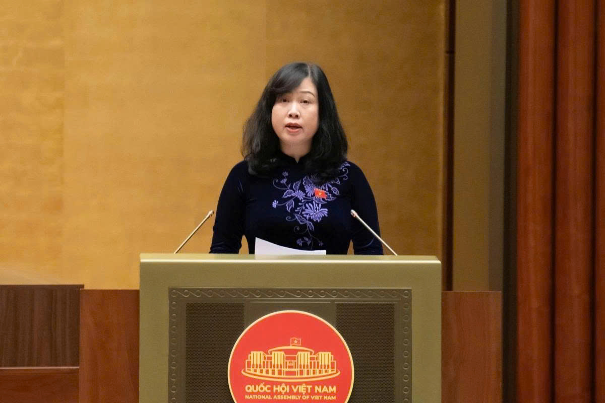 Quốc hội thông qua Luật Dân số: Lao động nữ sinh con được nghỉ thai sản 7 tháng

