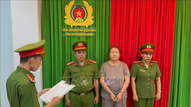 Điều tra vụ đổ thải, chôn lấp gần 2.900 tấn chất thải trái phép 