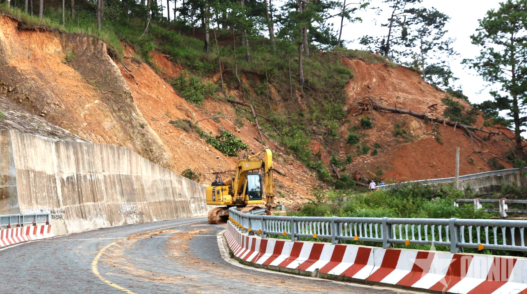 Lâm Đồng: Thông đèo D’ran sau hơn 1 tháng sạt lở