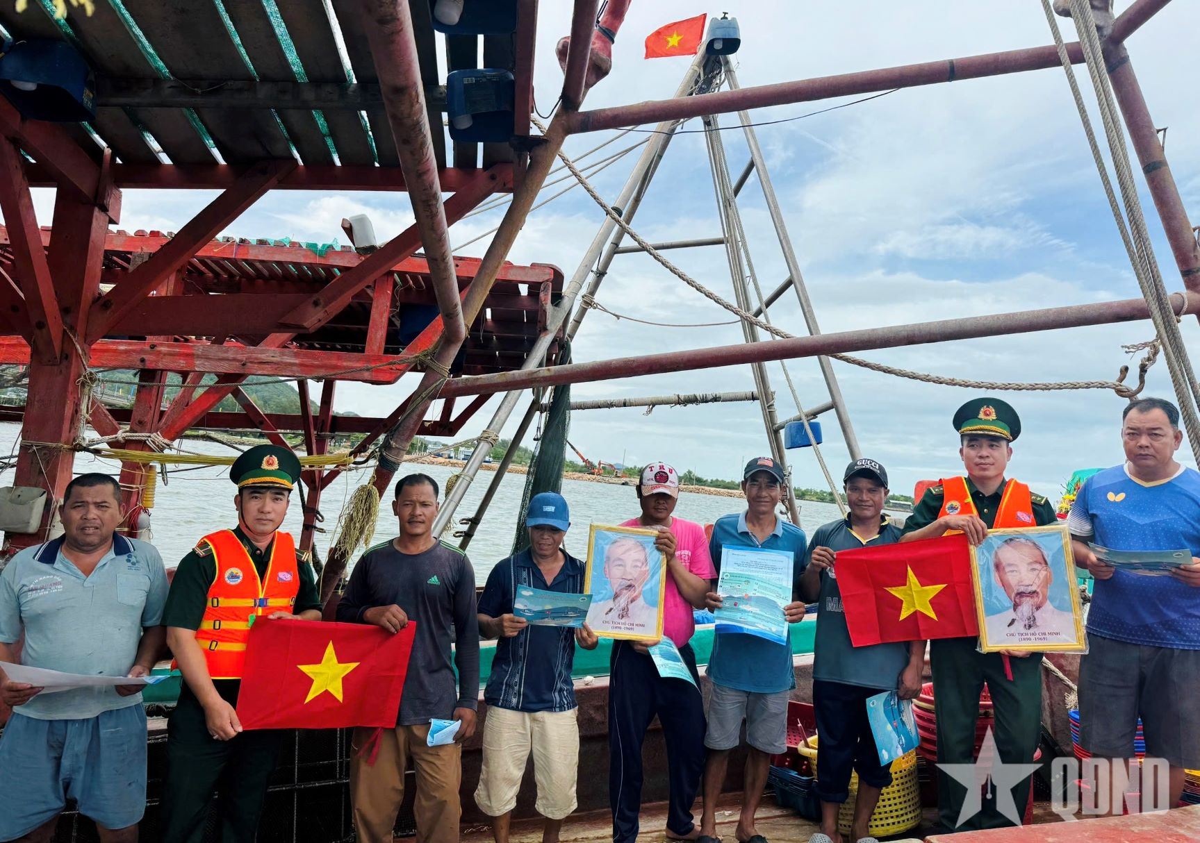 Bộ đội Biên phòng triển khai đồng bộ các giải pháp chống khai thác IUU 