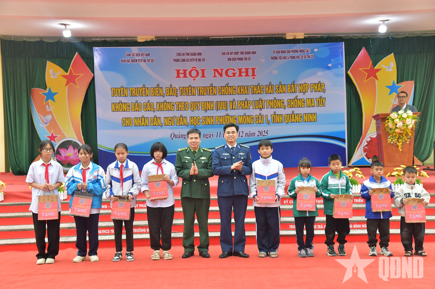 Gần 1.000 người được tuyên truyền phổ biến pháp luật