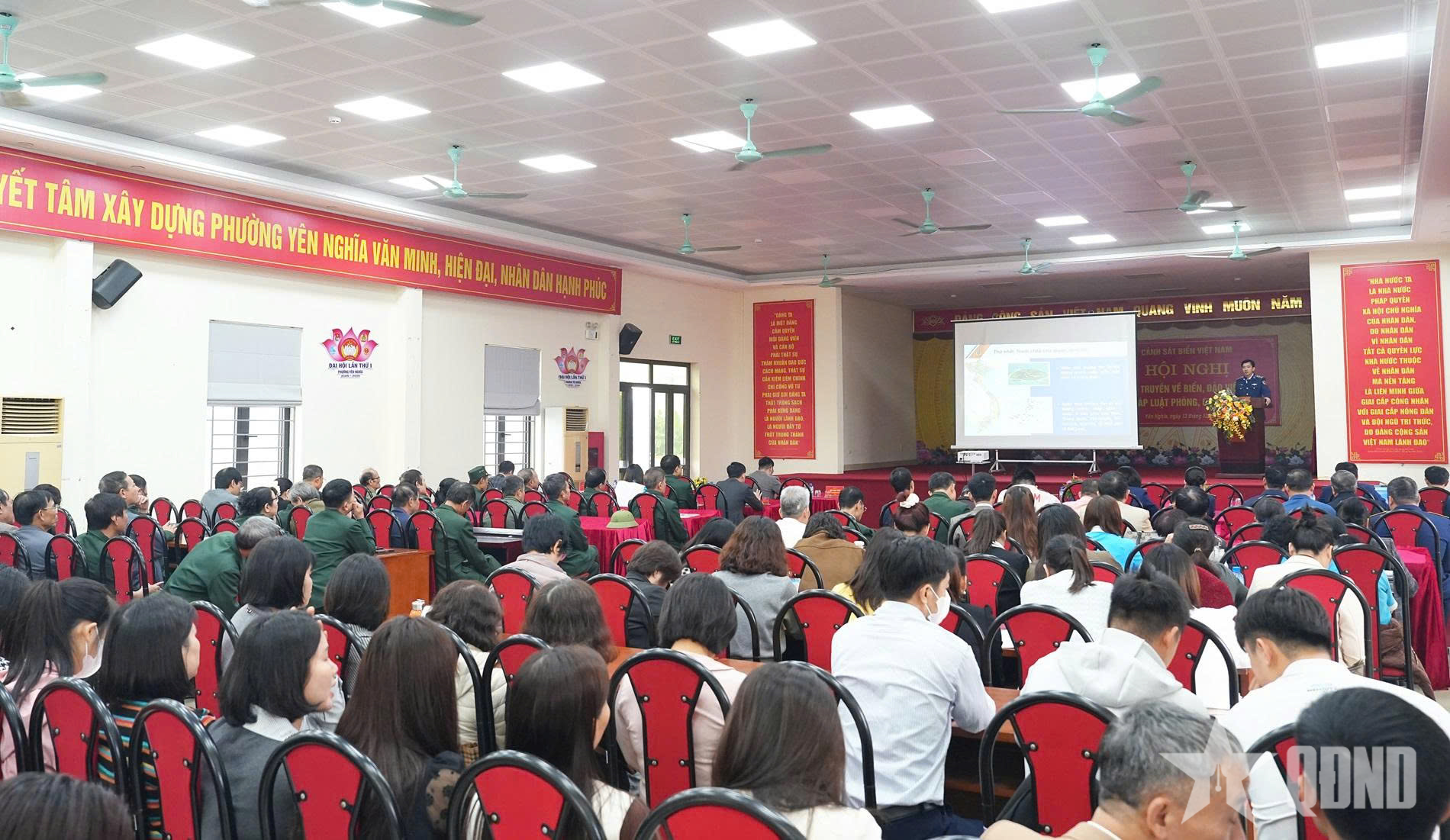 Tuyên truyền biển, đảo và pháp luật tại phường Yên Nghĩa, Hà Nội