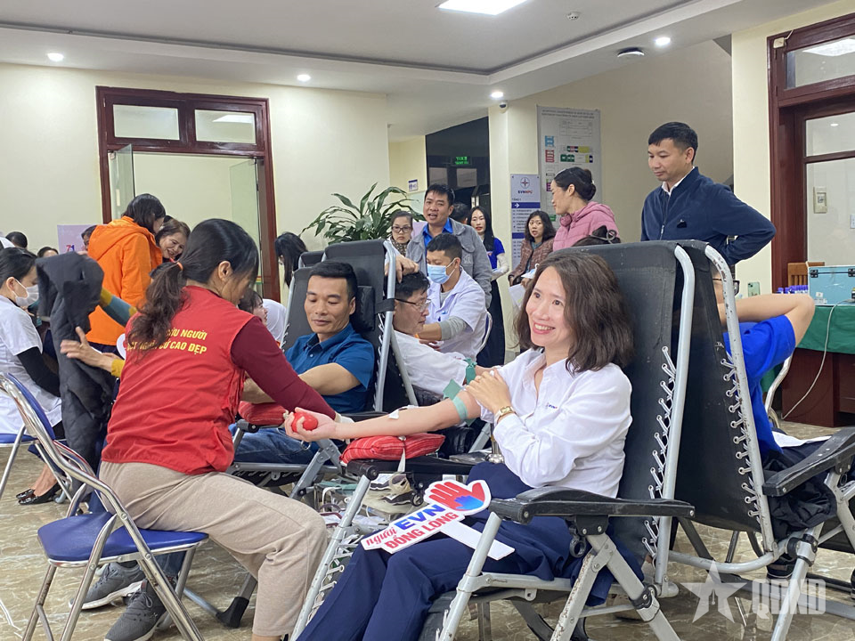 Điện Biên: Tiếp nhận hơn 100 đơn vị máu