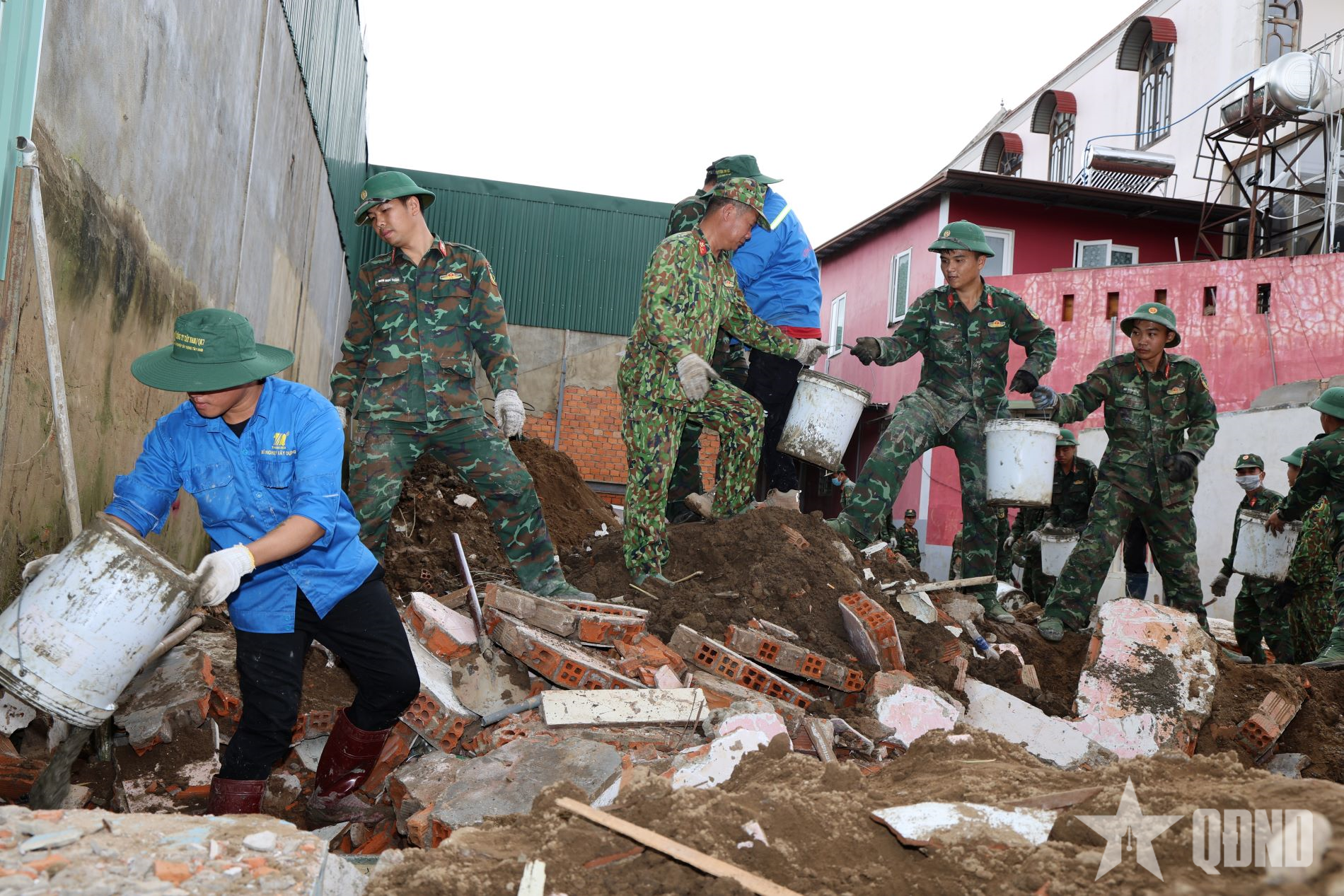 Dựng lại cuộc đời bên sông Đa Nhim