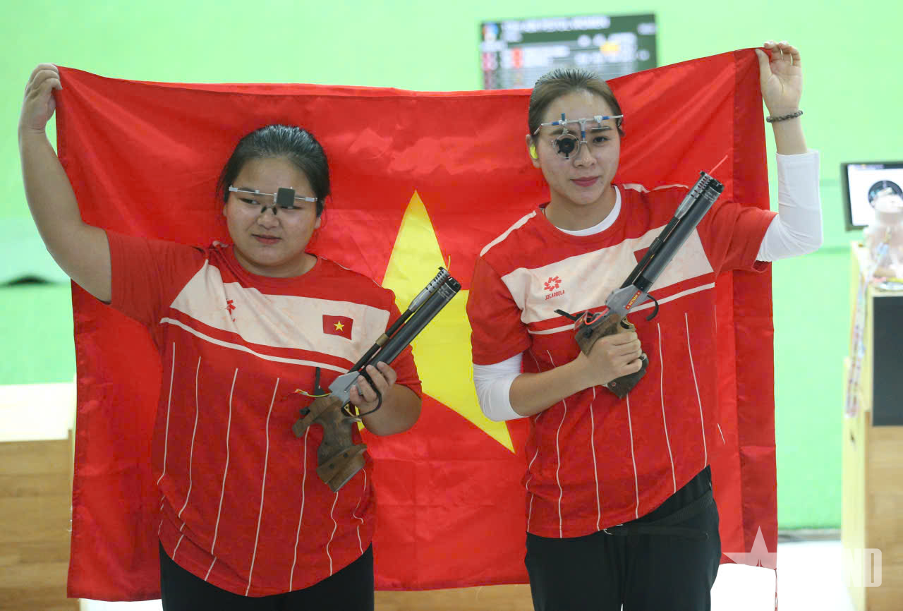 Trịnh Thu Vinh giành 2 huy chương vàng và phá 2 kỷ lục SEA Games

