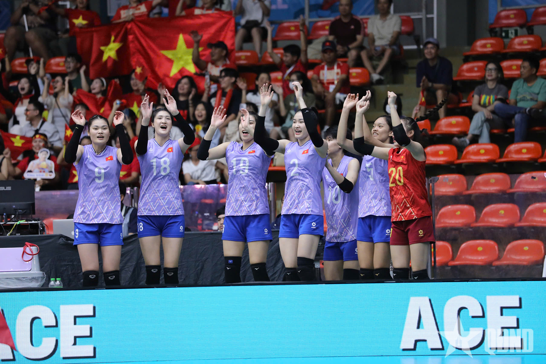 SEA Games 33: Bóng chuyền nữ Việt Nam lần thứ 12 vào chung kết

