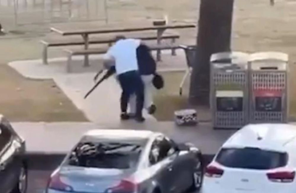 Người khống chế đối tượng xả súng tại Sydney được ngợi ca là người hùng