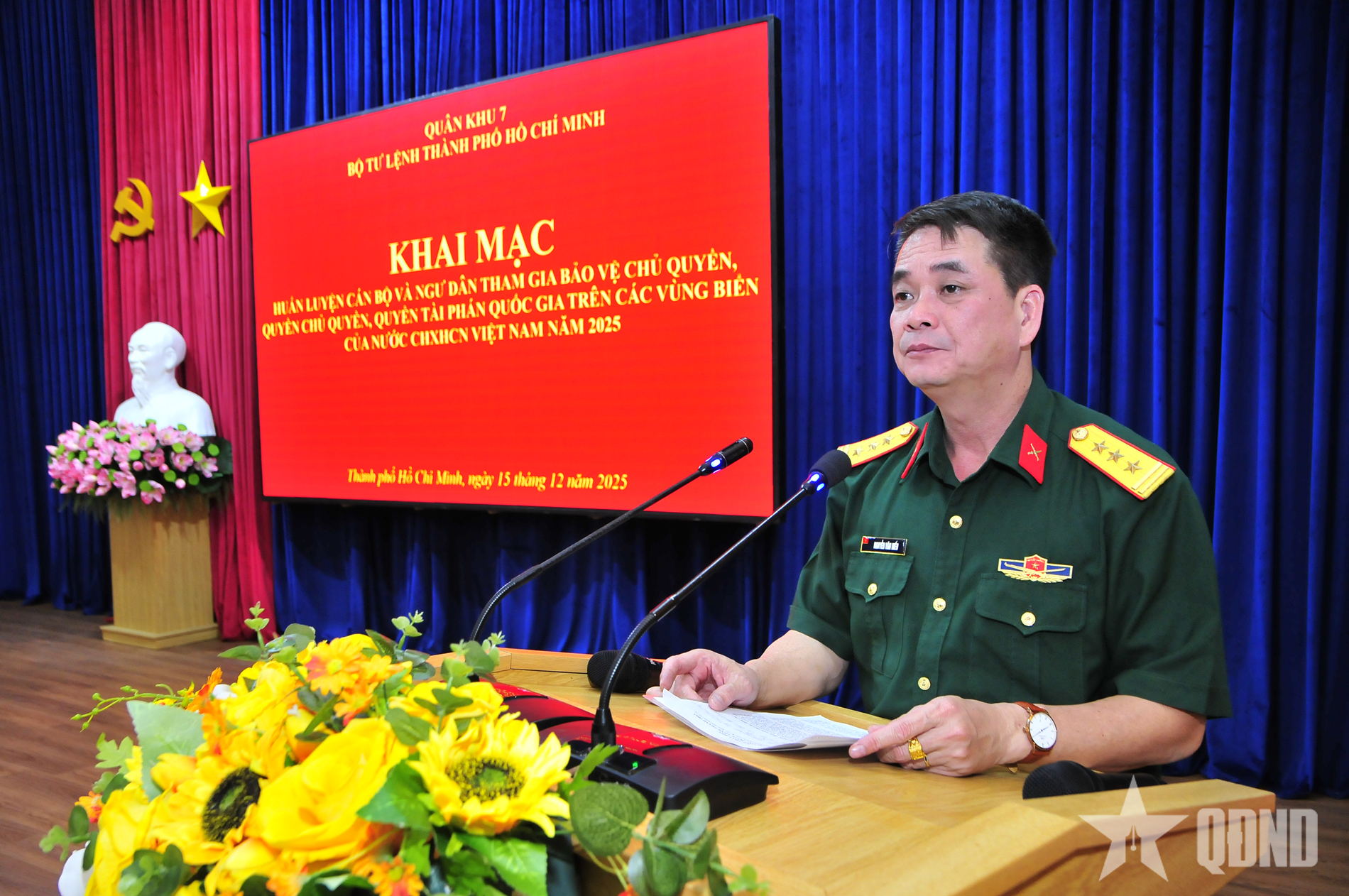 TP Hồ Chí Minh: Nâng cao kiến thức bảo vệ chủ quyền biển, đảo cho ngư dân