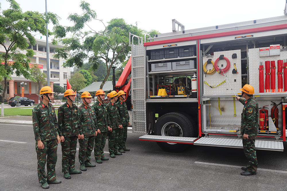 Khơi dậy tinh thần trách nhiệm, ý chí vượt khó