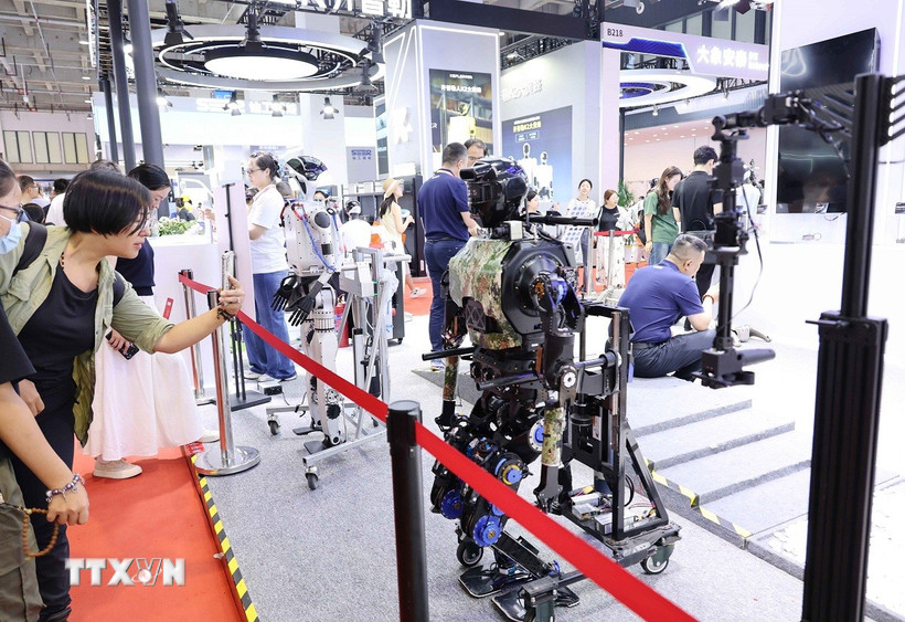 Robot Trung Quốc chiếm lĩnh thị trường toàn cầu