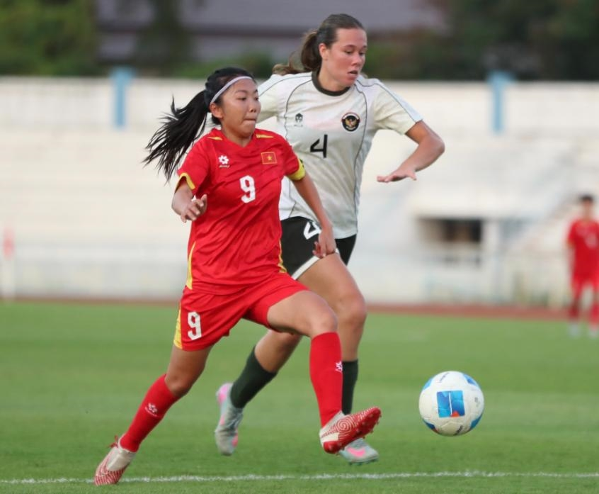 Huấn luyện viên Mai Đức Chung: “Đội tuyển nữ Việt Nam làm hết sức bảo vệ huy chương vàng SEA Games”