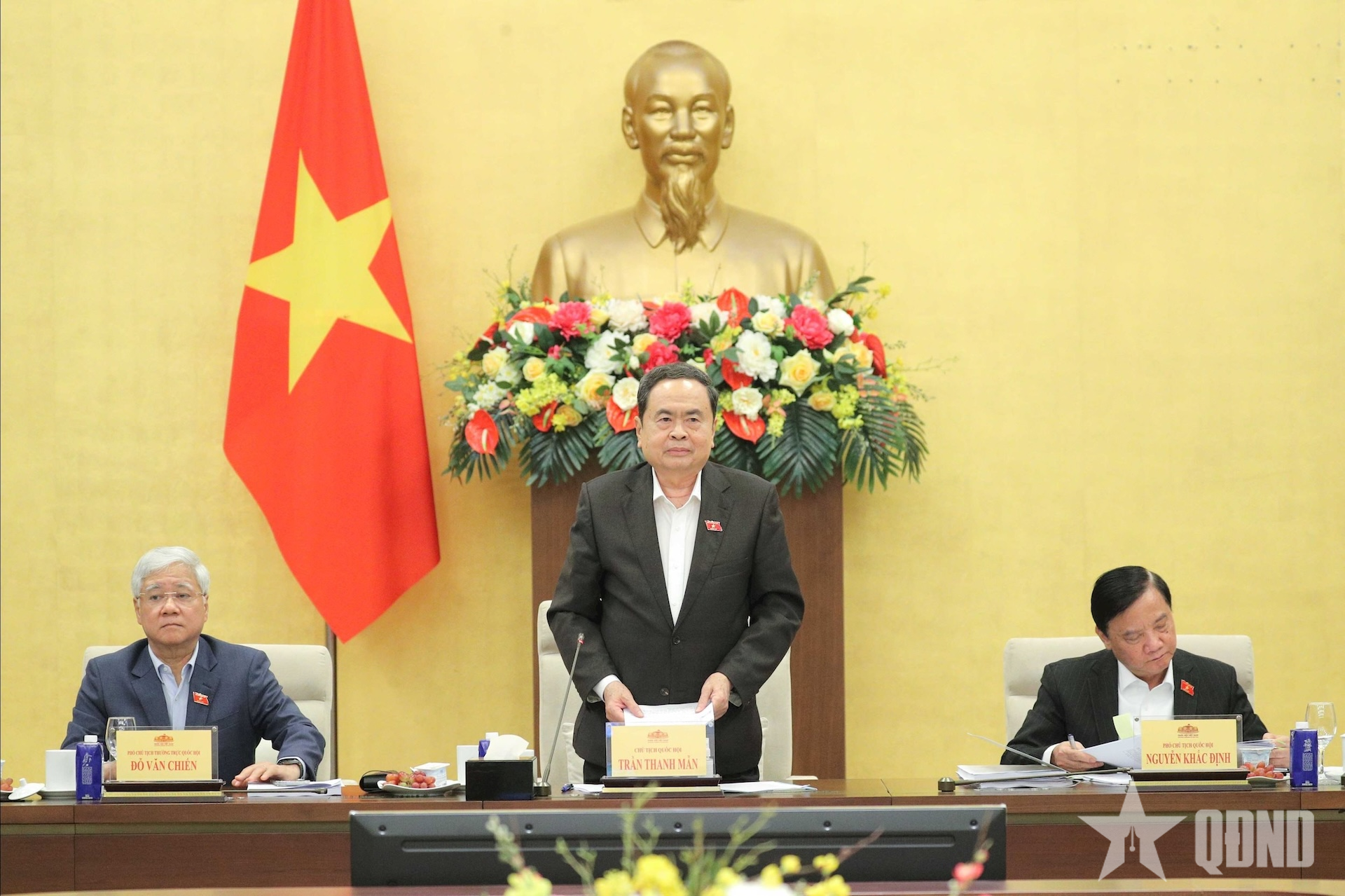 Chủ tịch Quốc hội Trần Thanh Mẫn chủ trì họp giao ban với các cơ quan của Quốc hội