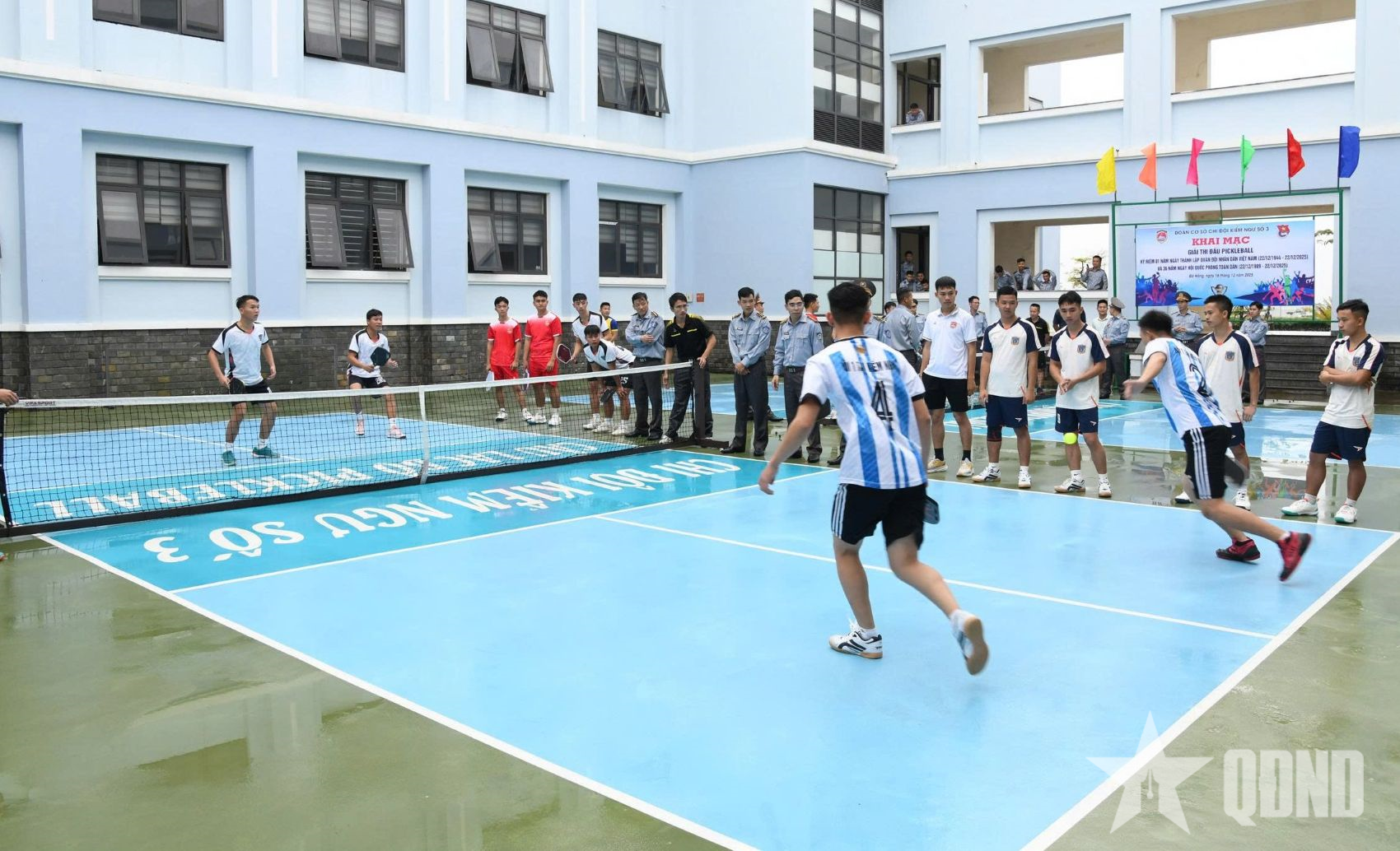 Chi đội Kiểm ngư số 3 tổ chức giải thi đấu thể thao chào mừng ngày thành lập Quân đội