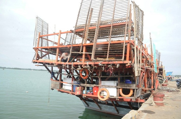 52 thuyền viên trên tàu cá Đà Nẵng bị nạn trên biển đã được cứu vớt an toàn