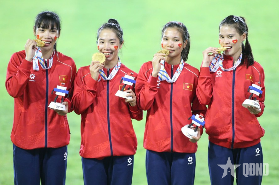 Nhật ký SEA Games 33: Điền kinh rực sáng