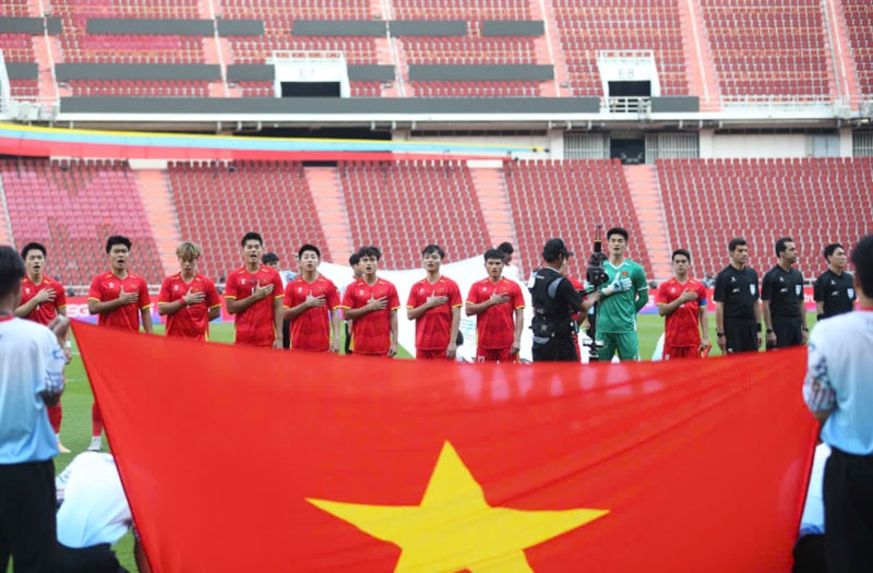 19 giờ 30 phút ngày 18-12, chung kết bóng đá nam: U.22 Việt Nam - U.22 Thái Lan: Tiếng còi công tâm