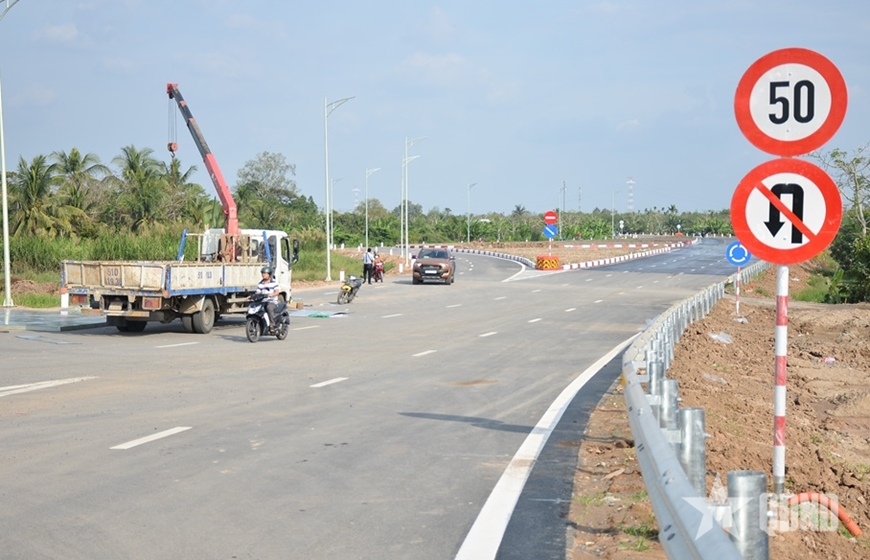 Cao tốc Cần Thơ - Cà Mau trước giờ thông xe kỹ thuật Cao tốc Cần Thơ - Cà Mau trước giờ thông xe kỹ thuật