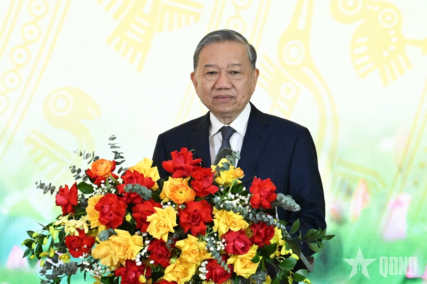 Tổng Bí thư Tô Lâm: Xây dựng đội ngũ cán bộ tuyên giáo, dân vận hội tụ đủ “tâm trong - trí sáng - bút sắc”