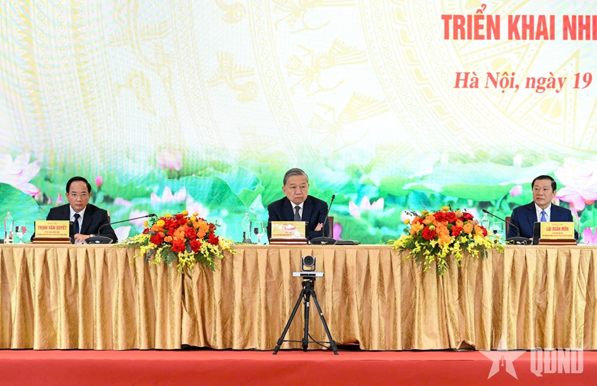 Tổng Bí thư Tô Lâm: Xây dựng đội ngũ cán bộ tuyên giáo, dân vận hội tụ đủ “tâm trong - trí sáng - bút sắc”