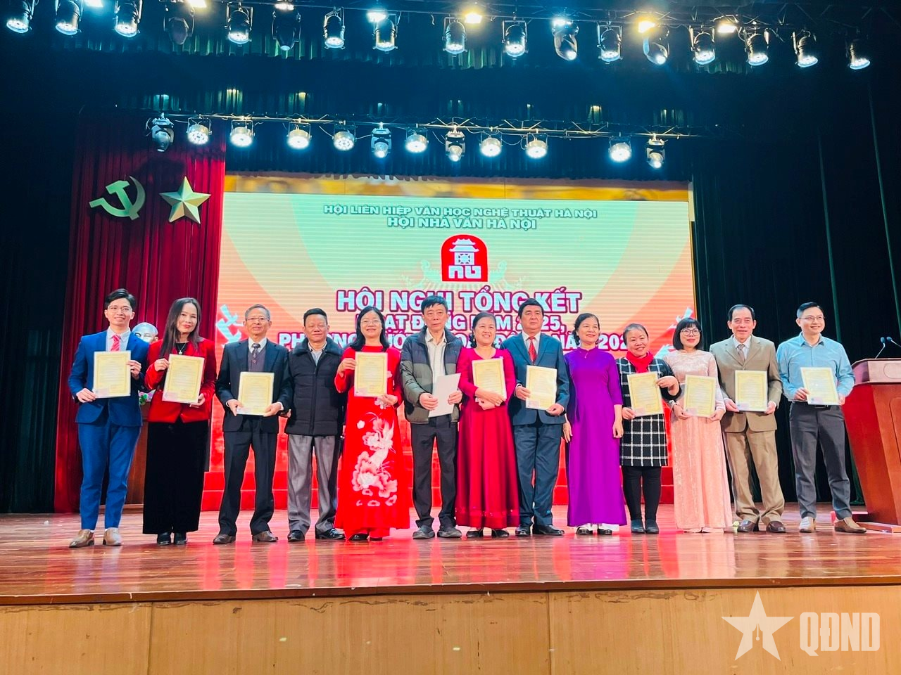 Khơi dậy sinh khí sáng tác văn chương Thủ đô