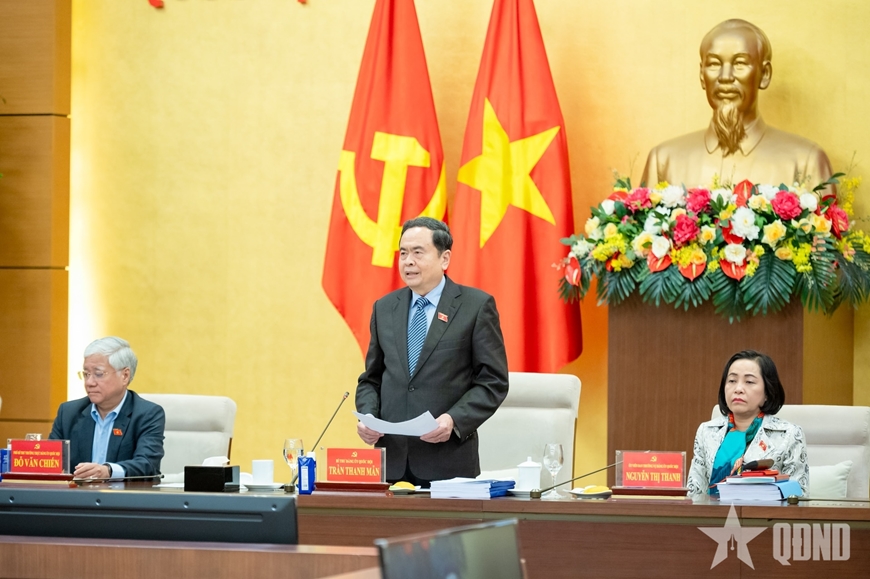 Chủ tịch Quốc hội: Quốc hội quyết s&aacute;ch kịp thời để bảo đảm tăng trưởng kinh tế hai con số