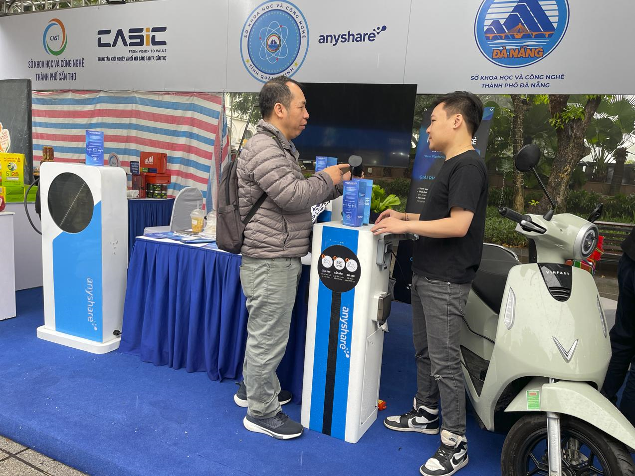 Cần sớm ban hành quy chuẩn kỹ thuật cho trạm sạc xe điện 