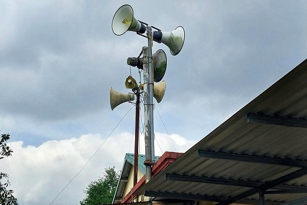 Không chỉ là tiếng loa học bài