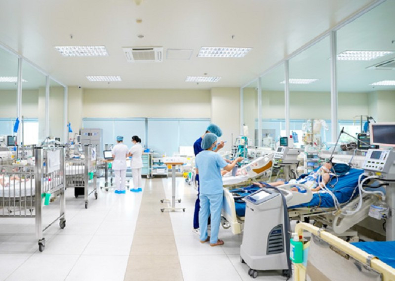 Cứu sống ngoạn mục bé gái mắc cúm A với hàng loạt biến chứng