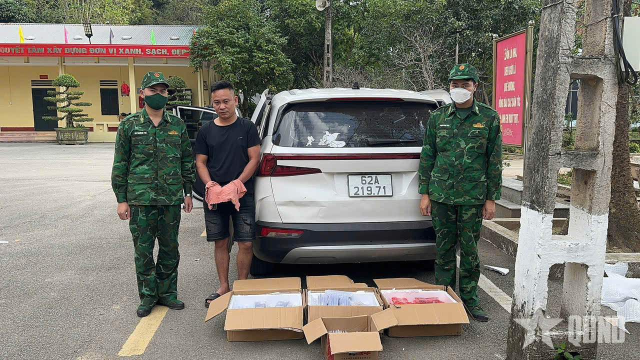 Bộ đội Biên phòng tỉnh Quảng Ninh bắt vụ vận chuyển hàng hóa trái phép