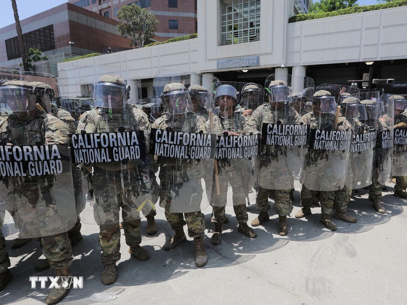 Tòa án Tối cao Mỹ ngăn triển khai Vệ binh Quốc gia tại Chicago