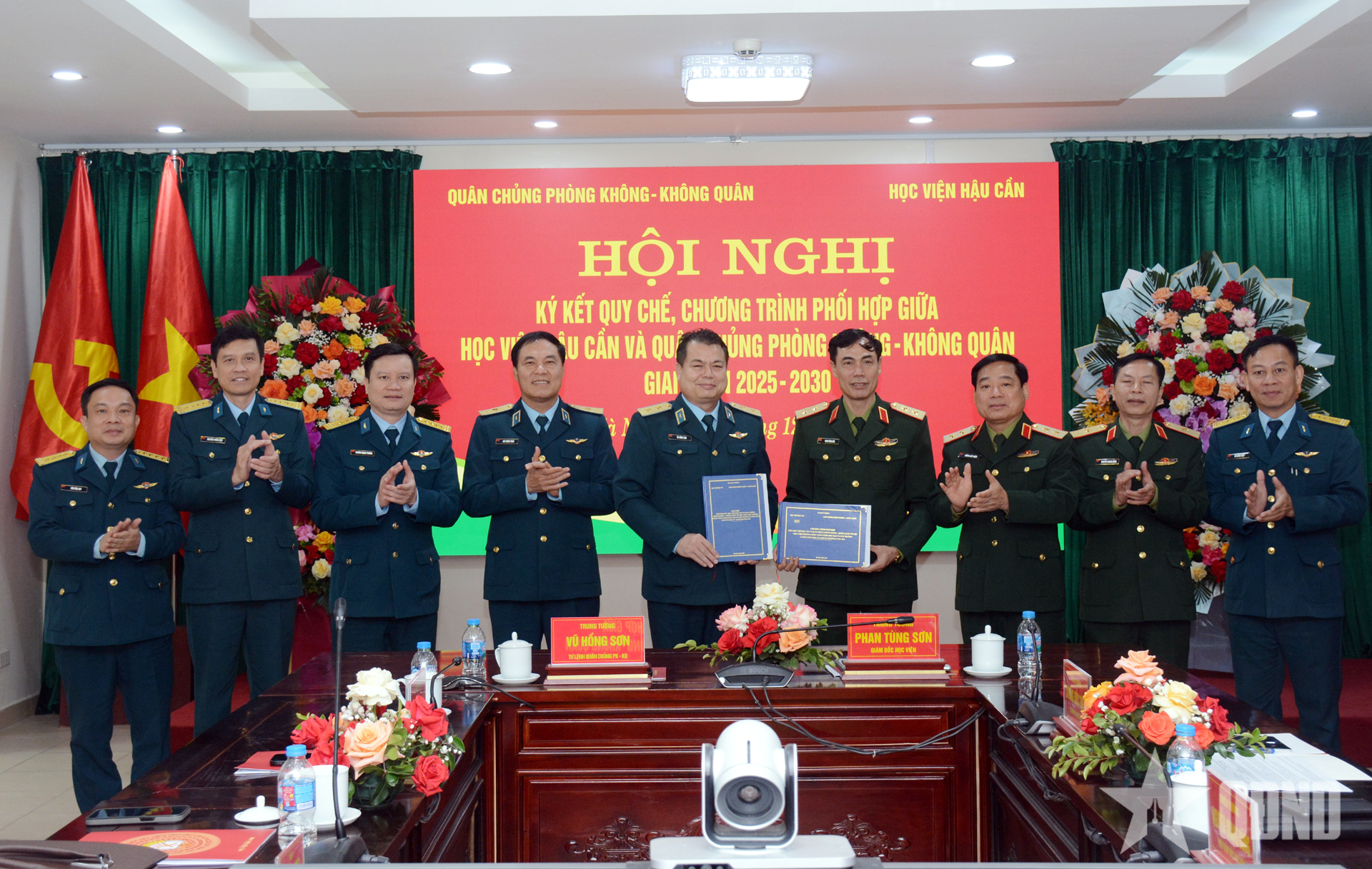 Quân chủng Phòng không - Không quân và Học viện Hậu cần ký kết quy chế phối hợp