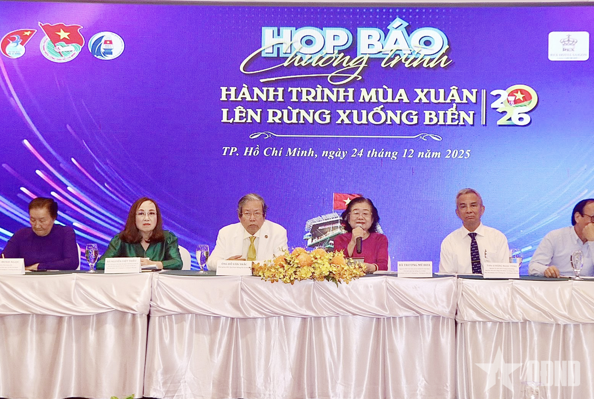 Hơn 52 tỷ đồng ủng hộ các dự án chuyên sâu của Quỹ Học bổng Vừ A Dính