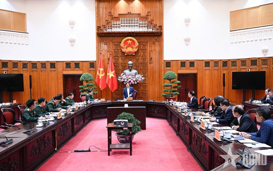 Thủ tướng Phạm Minh Chính làm việc với Bộ Quốc phòng về phát triển công nghiệp quốc phòng