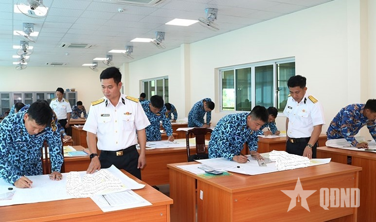 “Chất thép” giữa lòng đại dương