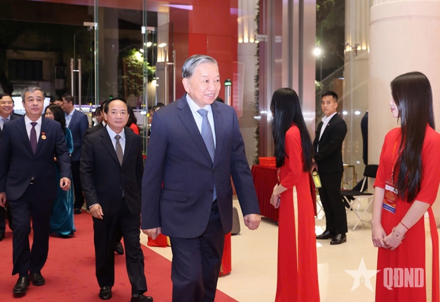 Tổng Bí thư Tô Lâm dự Chương trình “Hồ Chí Minh - Hành trình khát vọng 2025”