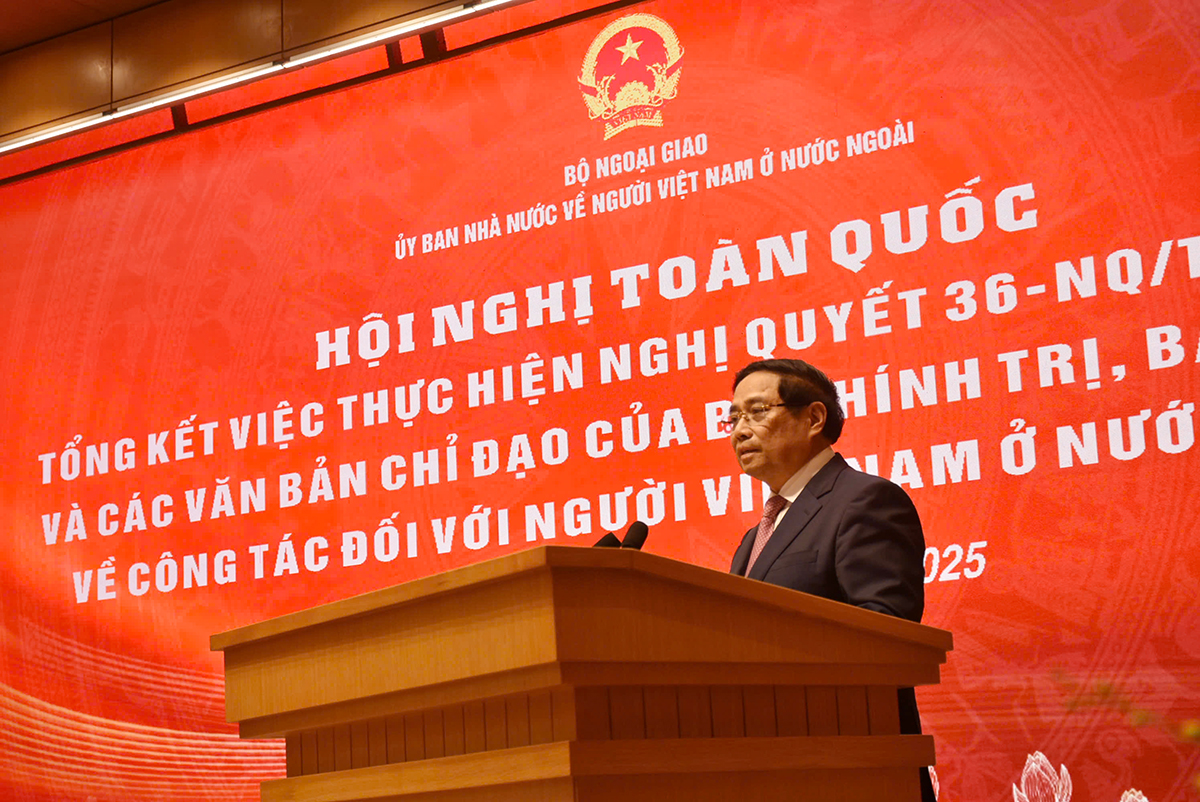 Cộng đồng người Việt Nam ở nước ngoài là nguồn lực quan trọng đối với sự nghiệp xây dựng và bảo vệ Tổ quốc