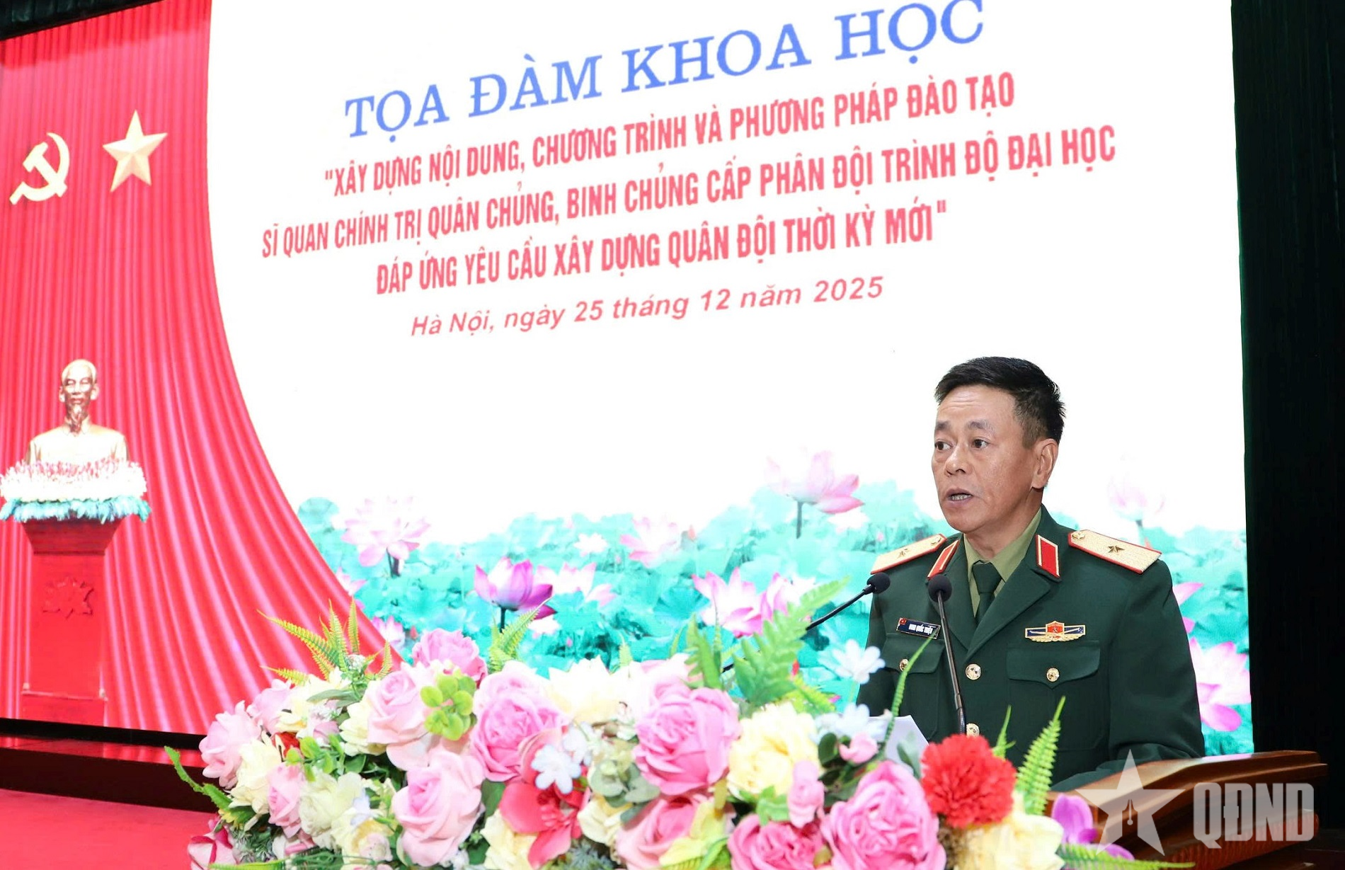 Nâng cao chất lượng đào tạo sĩ quan chính trị quân chủng, binh chủng cấp phân đội