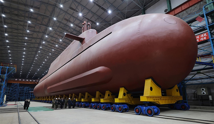 Quân sự thế giới hôm nay (26-12): Triều Tiên lần đầu công bố tàu ngầm hạt nhân nội địa