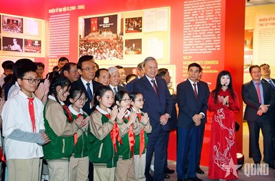 View - 	Tổng Bí thư Tô Lâm dự khai mạc triển lãm Đảng Cộng sản Việt Nam
