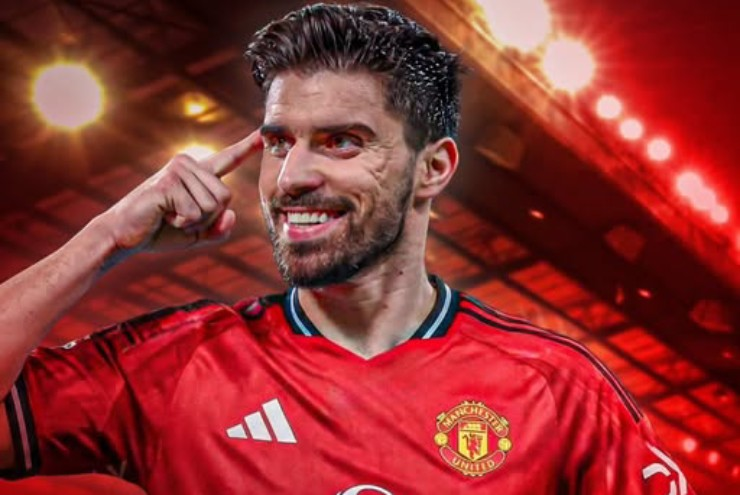 Bình luận: Quỷ đỏ sa bẫy trung bình