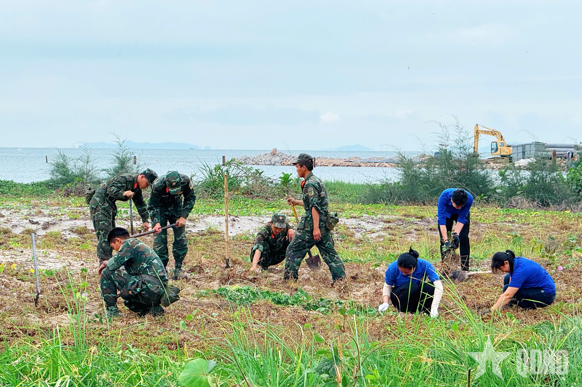 Trung đoàn 20 (Sư đoàn 330): Giúp dân những việc thiết thực mới thực sự gần dân