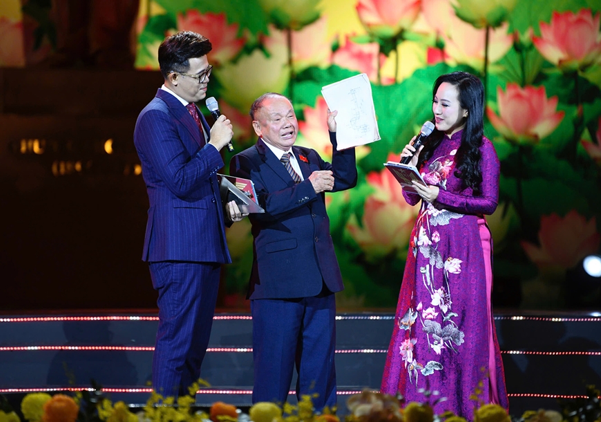 Chùm ảnh tại Đại hội Thi đua yêu nước toàn quốc lần thứ XI