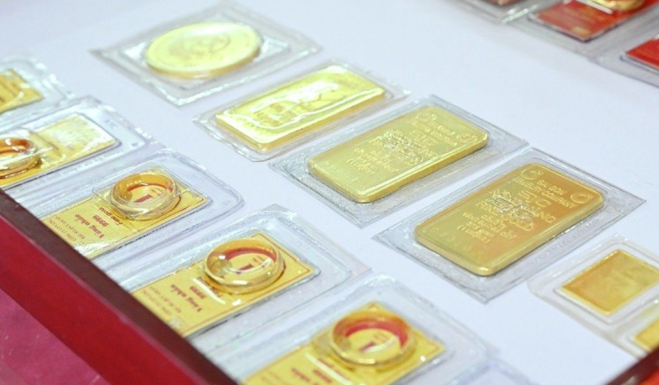 Giá vàng hôm nay (chiều 27-12): Tiếp tục tăng mạnh